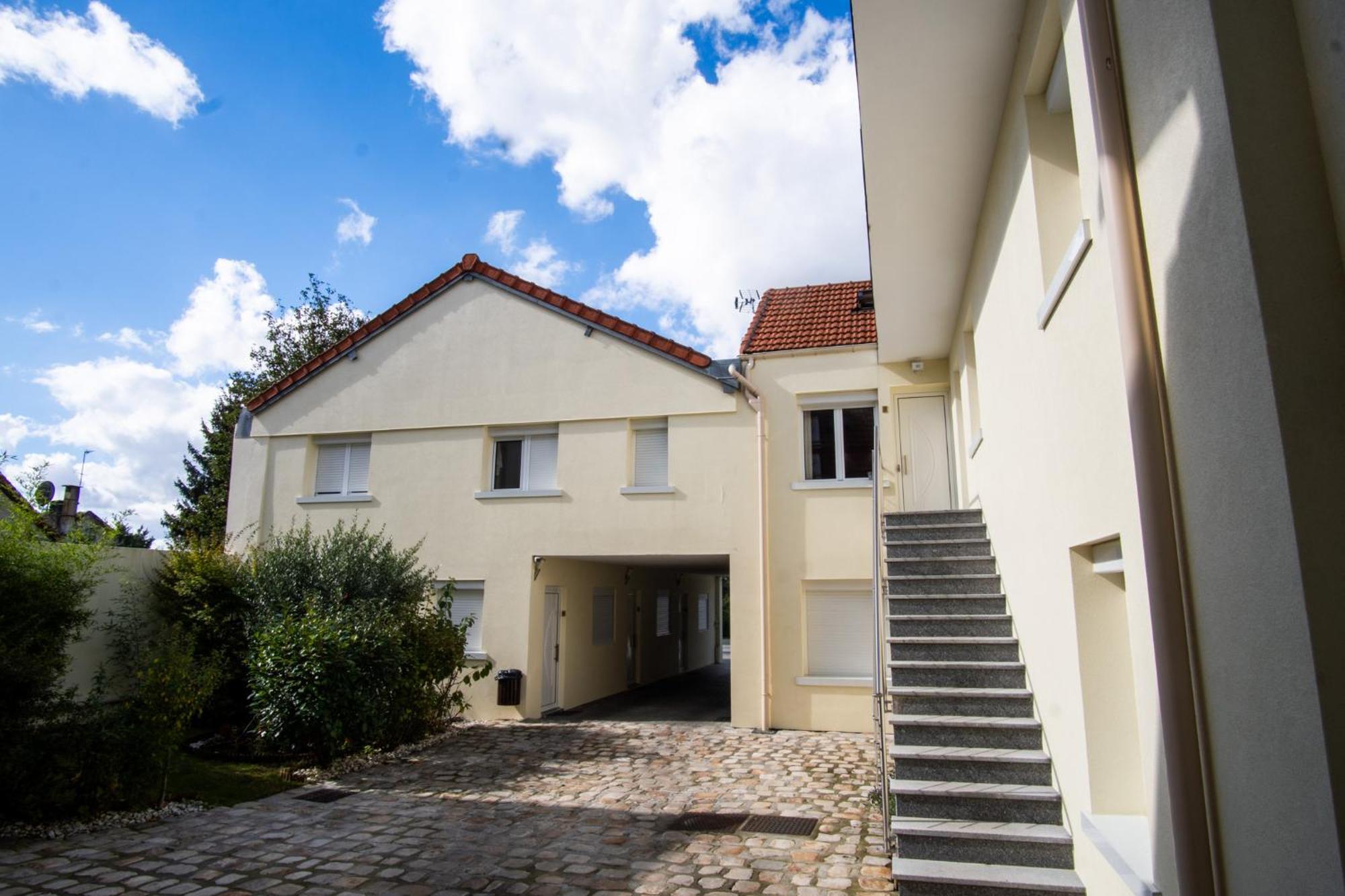 Appartement 1-4 Pers - Proche Paris, Cdg, Grand Paris Arena - A L'Ombre Du Pin "5" Le Pin  Exterior photo